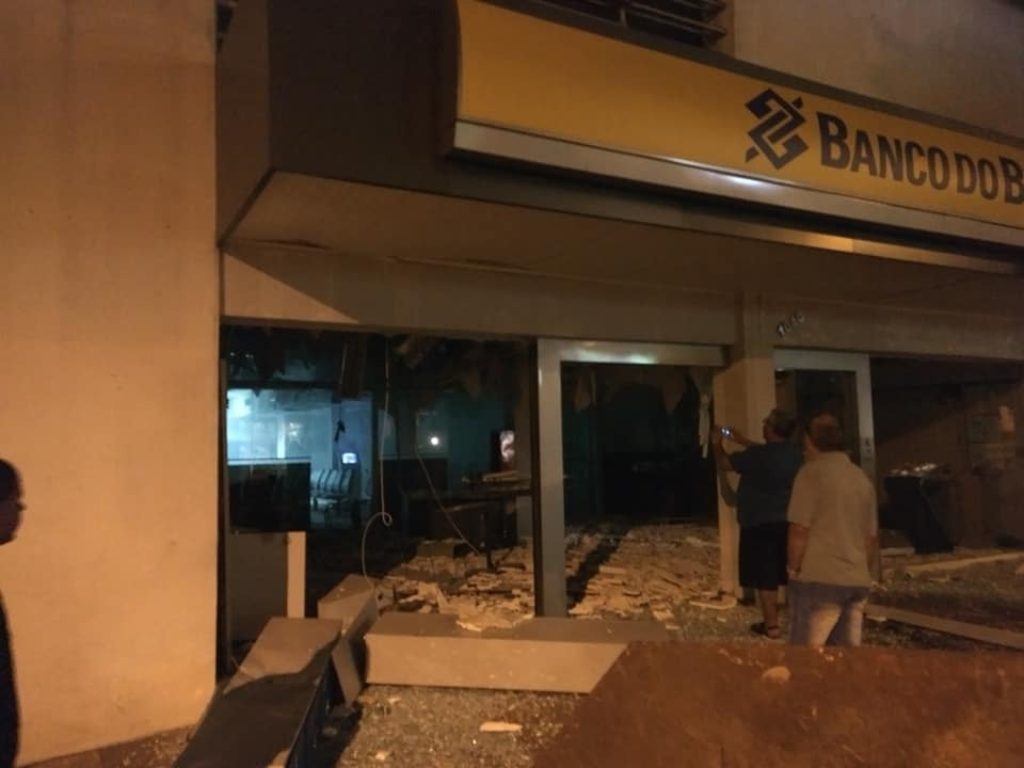 Criminosos atacam agências bancárias em Ibirubá