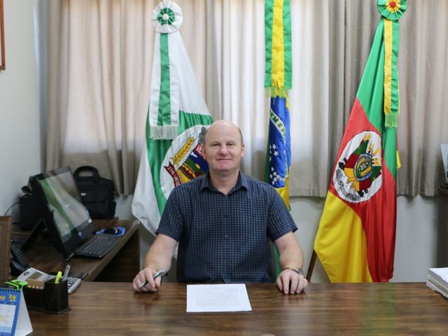 Prefeito Cláudio Alflen é o novo presidente da Amaja