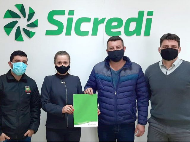 Sicredi assina convênio com prefeitura de Mormaço