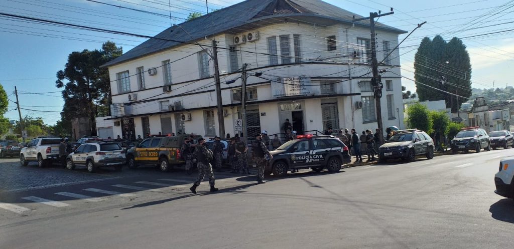 Polícia Civil e Brigada Militar cumprem mandados de prisão referente a Operação Pacta em Soledade