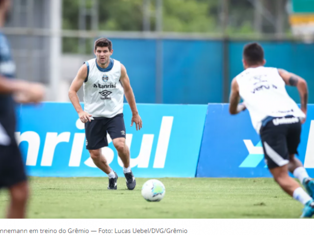 Kannemann projeta duelo contra o Palmeiras e descarta “prévia” de final da Copa do Brasil