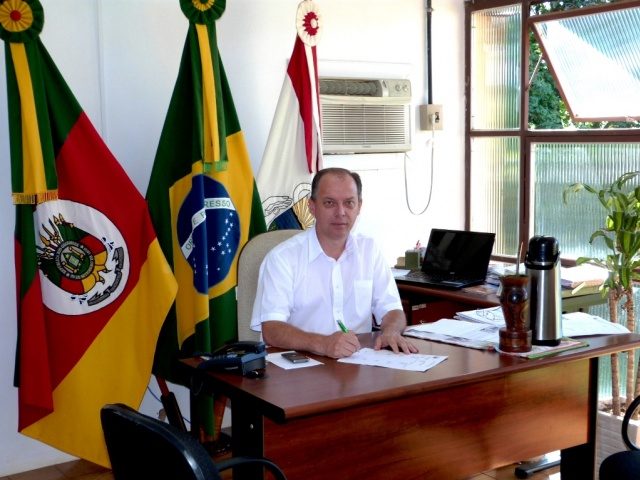 Aloísio Bortoncello assume Executivo Municipal de Ibirapuitã