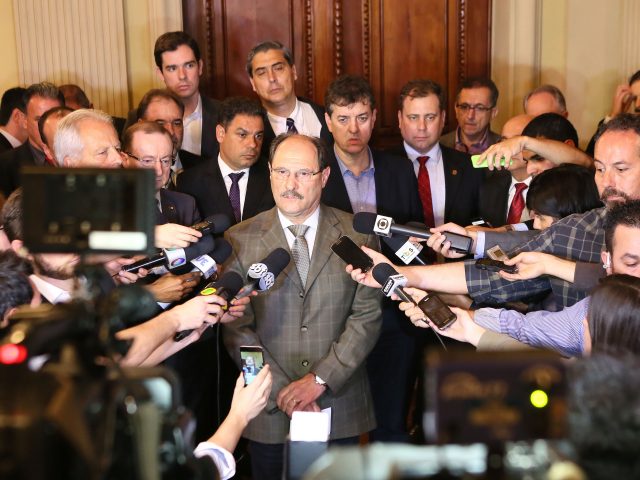 Sartori anuncia grupo de trabalho conjunto com outros poderes