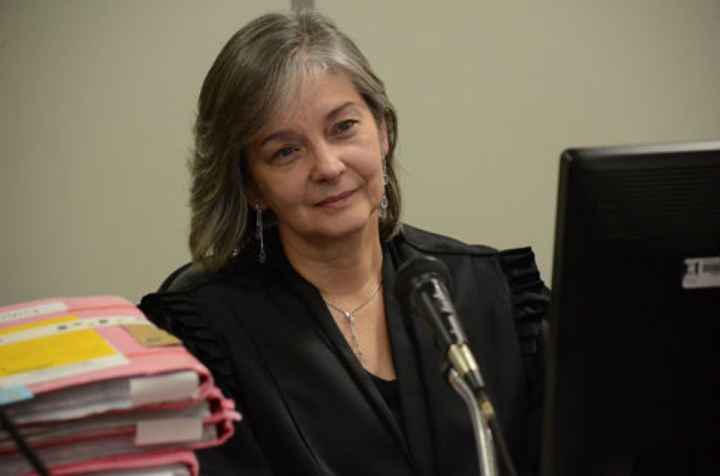 Ex Juíza da comarca de Soledade, Osnilda Silva, aposenta-se