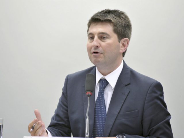 Deputado pede auditoria na dívida do RS com a União