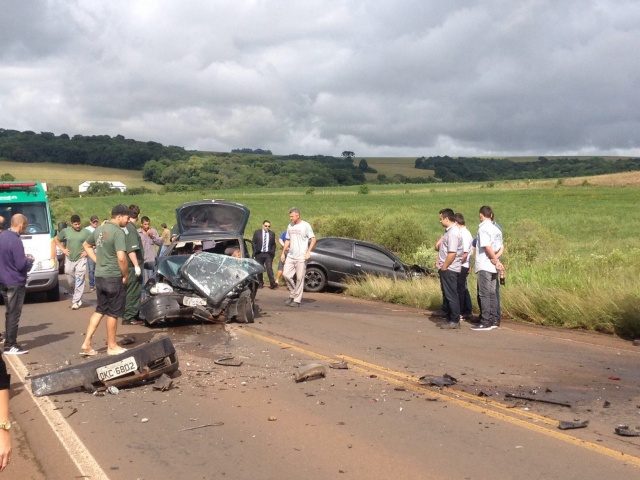 Acidente interrompe trânsito na ERS 153 entre Passo Fundo e Ernestina