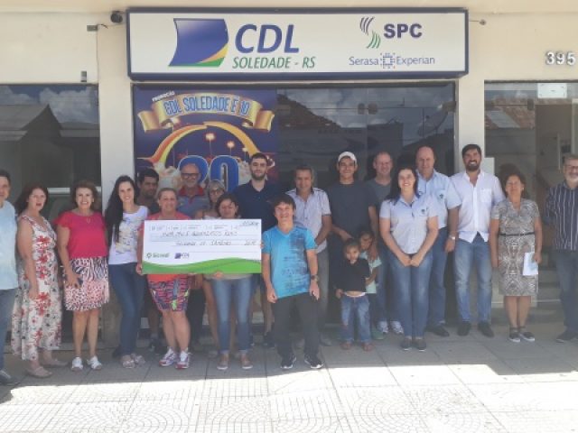 CDL Soledade é 10 2017 entrega R$15 mil em cheques a participantes sorteados na promoção