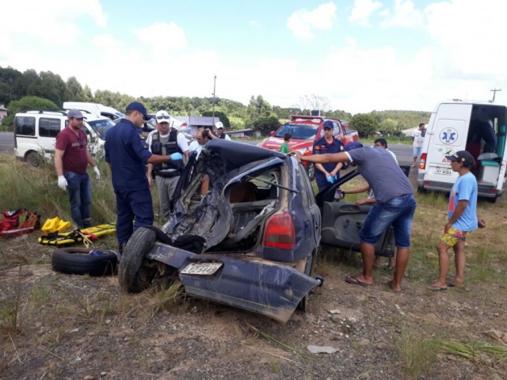 Condutor de veículo sai lesionado após colisão na BR 386, em Fontoura Xavier